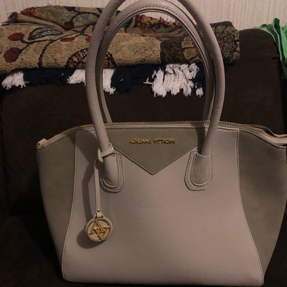 Adrienne Vittadini handbag